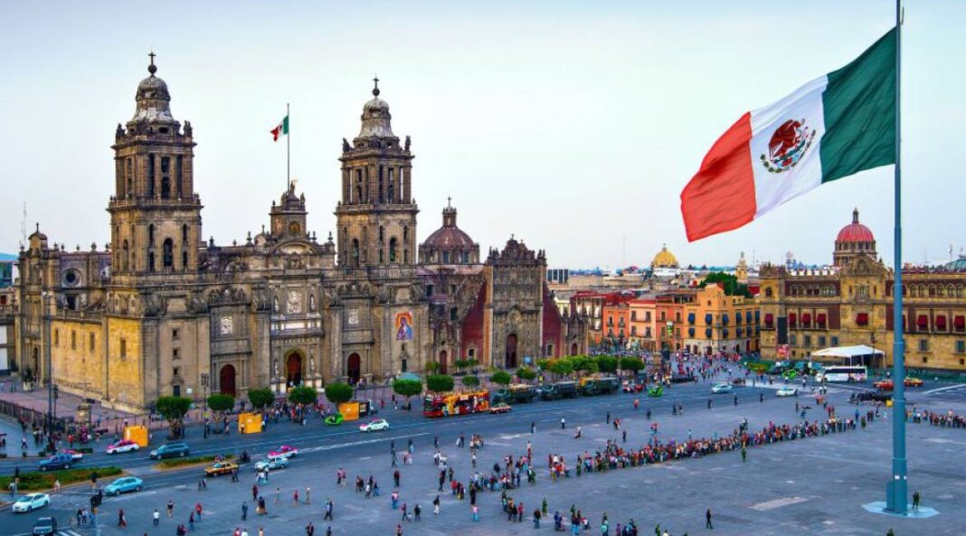 Tanto los destinos nacionales como internacionales han mostrado incrementos significativos en búsquedas entre los mexicanos en comparación con el mismo periodo de julio y agosto del año anterior.