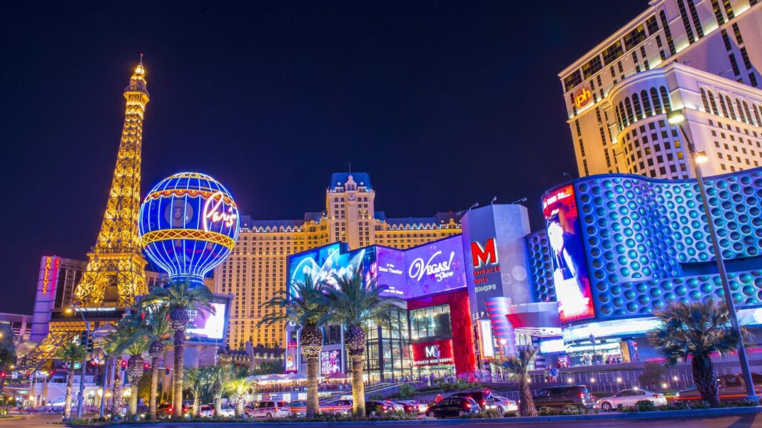 Las Vegas enfrentó las caídas más pronunciadas, con una ocupación que cayó un 16,8% a 66,7%, un ADR que cayó un 14,3% a $154,16 y un RevPAR que se desplomó un 28,7% a $102,75.