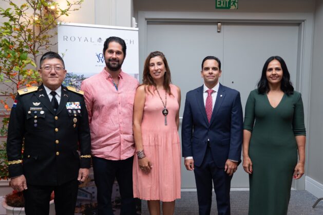 Minoru Matsunaga, Silvanh Ridel , Rosadela Serulle, Hugo González y Mariel Sánchez