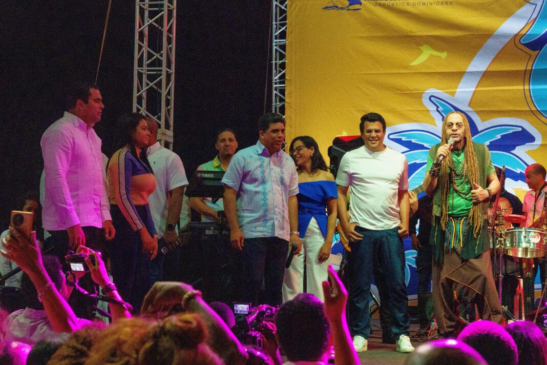 Ritmo de la Costa, a través de activaciones mensuales, que se realizarán el último sábado de cada mes, busca también, resaltar la importancia de los espacios públicos y fomentar la cohesión social en cada uno de los destinos involucrados.