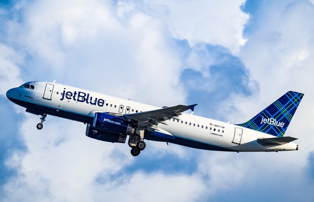 JetBlue A320 en vuelo
