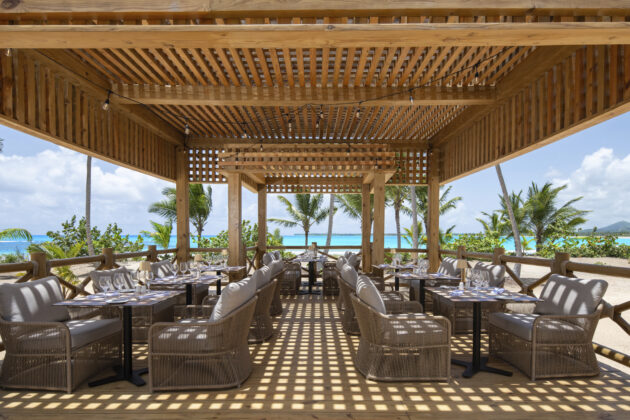 Restaurante del Club de Playa del Secrets Playa Esmeralda Resort & Spa