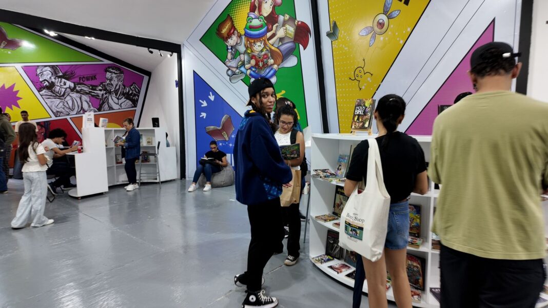 Desde su aparición en la FILSD 2022, el pablellón de los Comic ha sido uno de los más concurridos del evento