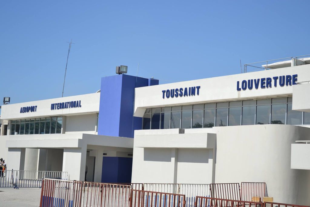 El Aeropuerto Internacional Toussaint Louverture solo opera vuelos domésticos desde junio.