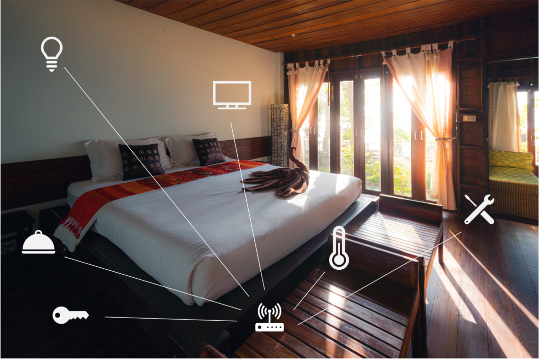 Los avances han permitido que los hoteles y demás empresas turísticas mejoren la eficiencia operativa del negocio y la experiencia de los clientes mediante el uso de nuevas tecnologías. Imagen de The Intelligence Revolution