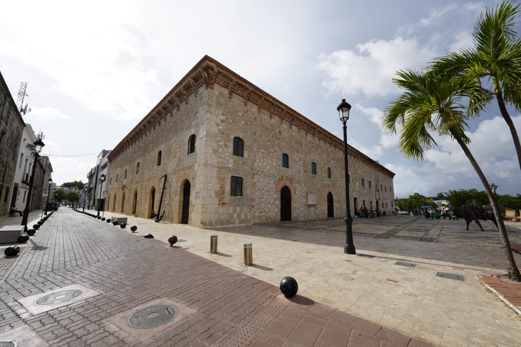 Santo Domingo Colonial como Destino Inteligente Adherido 2025-2027 tendrá que seguir cumpliendo cn una serie de indicadores que requiere el distintivo de SEGITTUR.