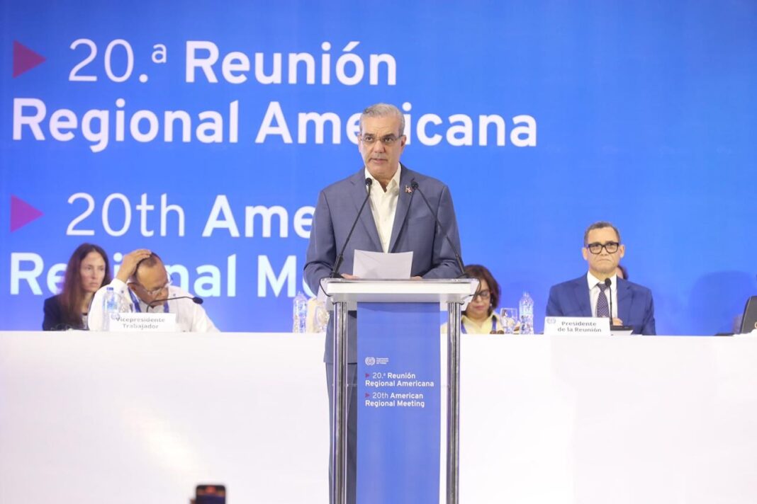 En la la 20.ª Reunión Regional Americana de la Organización Internacional del Trabajo (OIT), Luis Abinader afirmó que el trabajo es “identidad, dignidad y libertad”, a la vez que constituye el motor fundamental del progreso de las familias, las comunidades y las naciones.