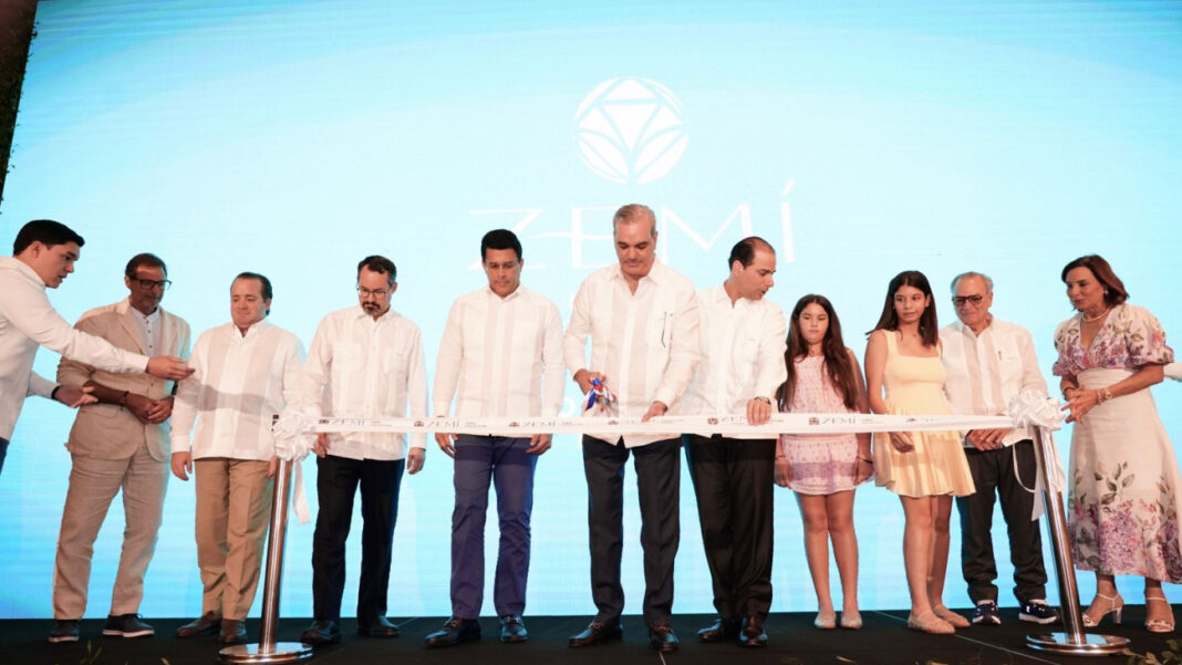 El presidente Luis Abinador encabezó ayer la inauguración del Hotel Zemi Miches All–Inclusive Resort, Curio Collection by Hilton.