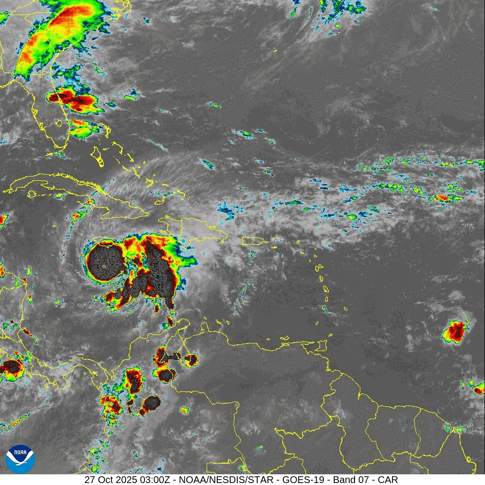 Imagen del Huracán Melissa la mañana del lunes 27 de octubre de 2025 entrando a Jamaica GOES19-CAR-07-1000x1000