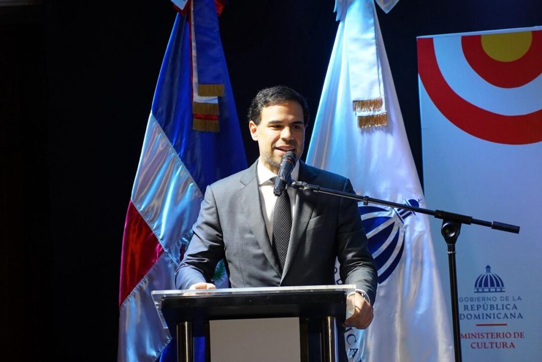 El ministro de Cultura, Roberto Ángel Salcedo, ofreció los detalles del Festival de Teatro FITE RD 2025