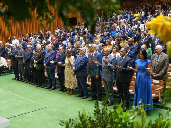 Panor&aacute;mica del p&uacute;blico que asisti&oacute; a la misa del BCRD
