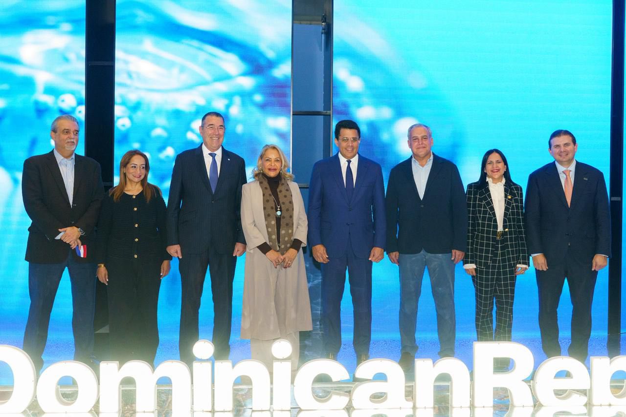 La delegación dominicana que participa en la feria que concluye hoy está integrada por más de 25 copatrocinadores, junto a las principales entidades bancarias y representantes del sector turístico nacional.