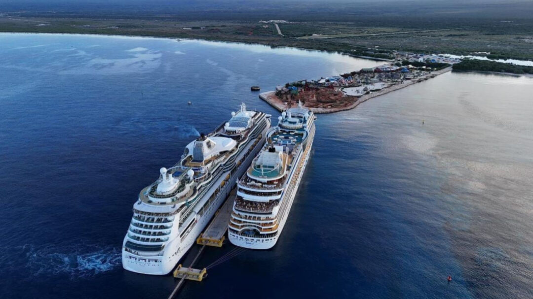 Vista aérea del puerto de cruceros Cabo Rojo en Pedernales.