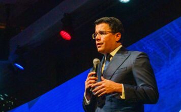 David Collado pide «proteger la marca país» tras el incendio en el Viva Dominicus Beach, que ya reabrió 200 habitaciones David Collado, ministro de Turismo de la República Dominicana.