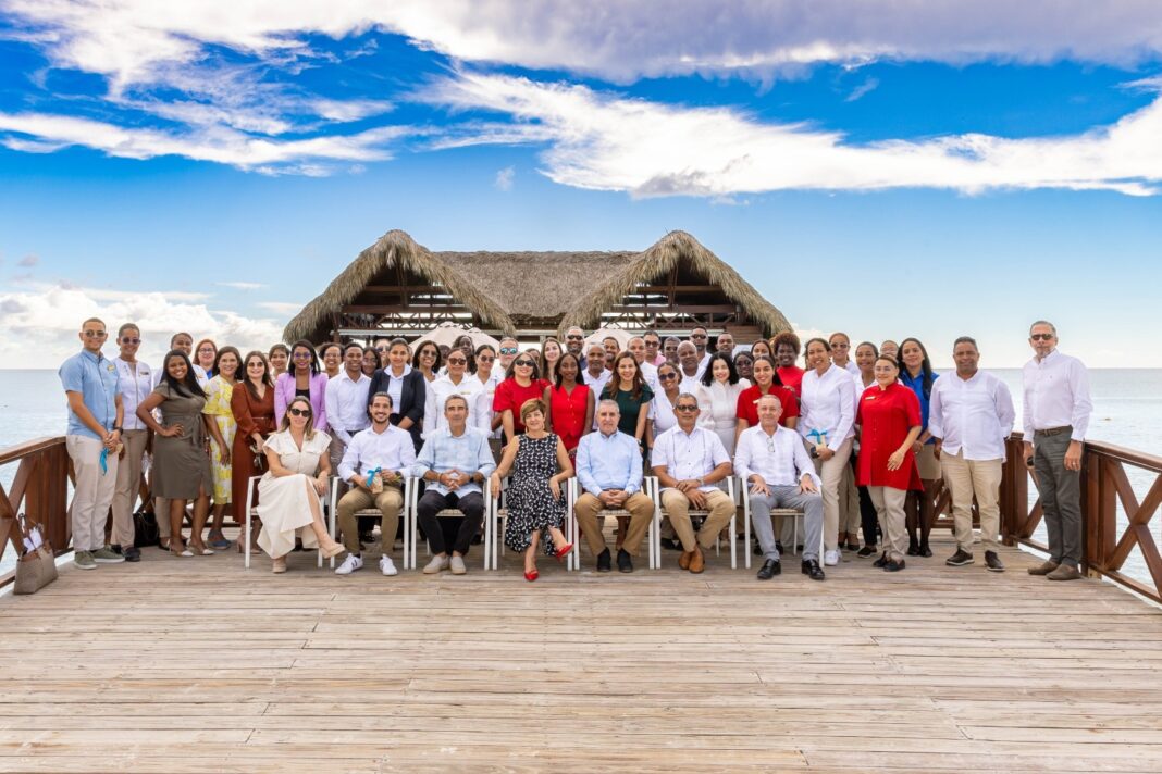 Encuentro anual de la Asociación de Hoteles La Romana Bayahibe (AHRB)