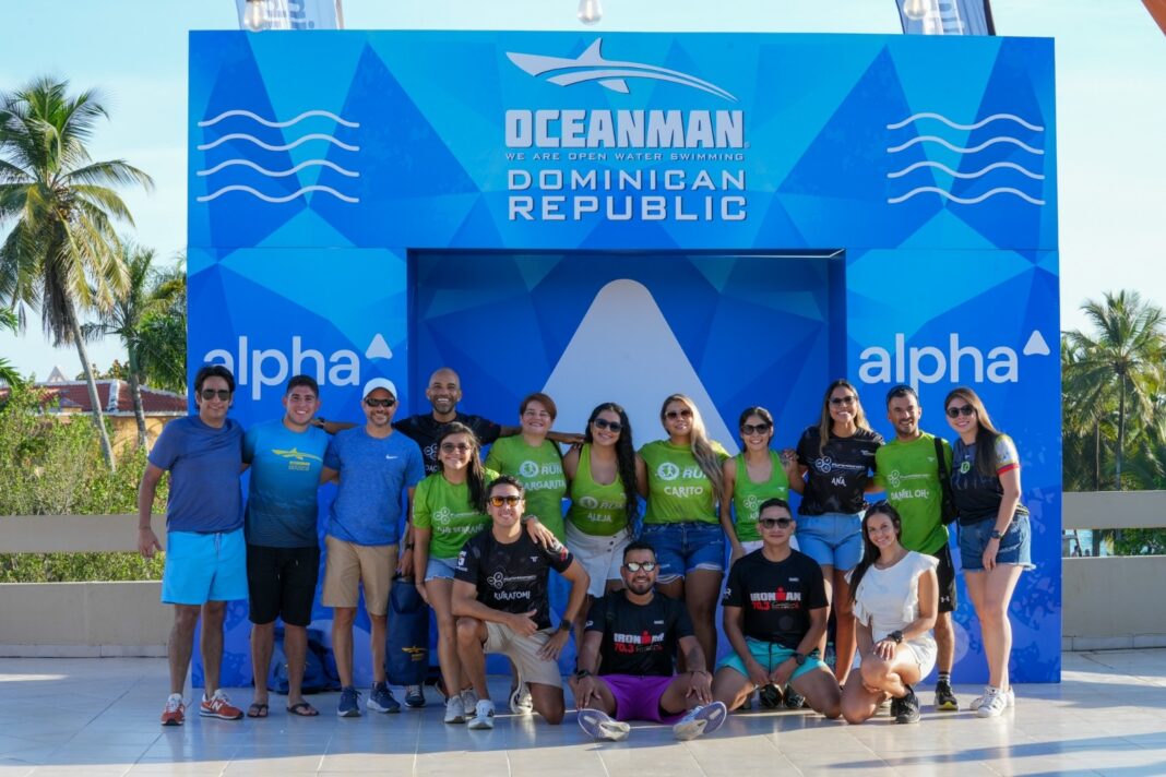 La organización del circuito de natación en aguas abiertas más grande del mundo busca posicionar a Bayahibe como hub caribeño y sede fija del Caribe Occidental