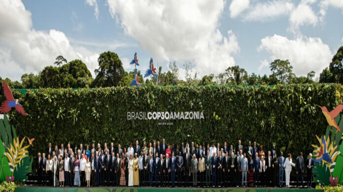 Max Puig llama en la Cumbre Climática a reorientar los modelos de desarrollo para enfrentar el cambio climático El desarrollo del siglo XXI debe garantizar la plataforma natural que permite la vida en el planeta. Crecer bien significa generar prosperidad sin comprometer el futuro de las próximas generaciones,” afirmó Max Puig.