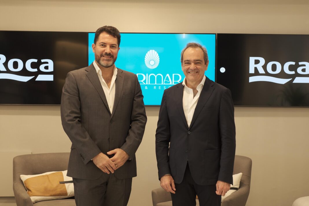 Juan Andrés Romero, Presidente de CLERHP Estructuras S.A. y de Larimar City & Resort y Raimundo García - Figueras Ruíz de Velasco, Representante de Roca para Latinoamérica.
