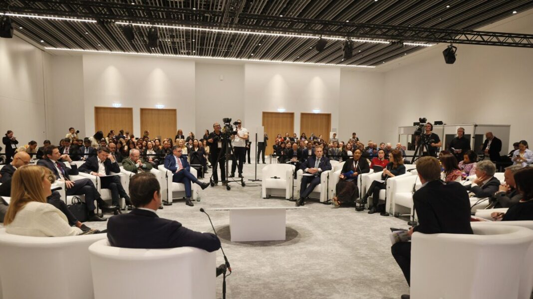 Los ministros reunidos en la WTM Londres 2025 compartieron sus puntos de vista sobre cómo los modelos de inversión más inteligentes e inclusivos pueden ayudar a los destinos a compartir más ampliamente los beneficios de los viajes y el turismo.