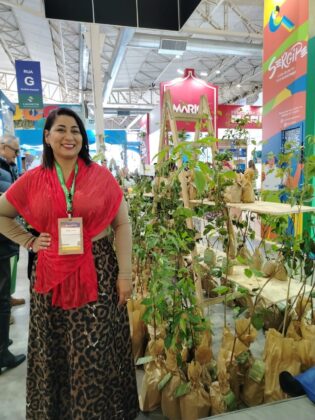 Yenny Polanco Arbol de la Integracion 2025