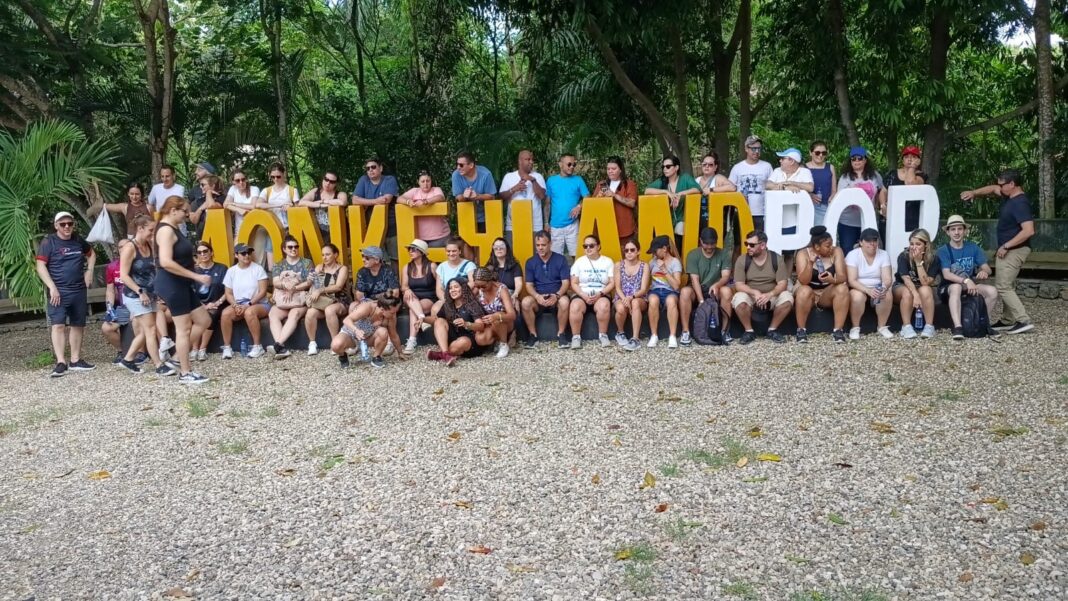 Los participantes del Fam & Press Trip de Copa Airlines y Copa Vacations representaron a Argentina, Brasil, Chile, Uruguay, Paraguay, Colombia, Bolivia, Ecuador, Perú, Panamá, Costa Rica, Guatemala, Honduras, El Salvador, México y Trinidad & Tobago, mercados estratégicos para la expansión regional que impulsa Copa Airlines.