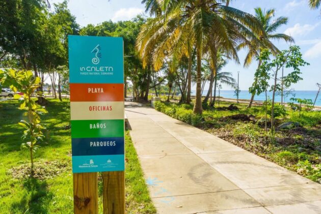 Espacios remozados del Parque Nacional Submarino La Caleta en Santo Domingo.