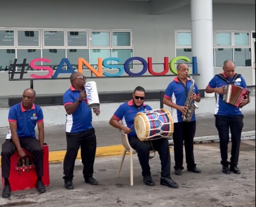 Momentos de la primera llegada del Costa Fascinosa para iniciar su ruta por el Caribe desde Santo Domingo como Home Port.
