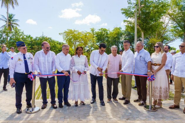 Plan de Reordenamiento Territorial Tur&iacute;stico de Bayah&iacute;be