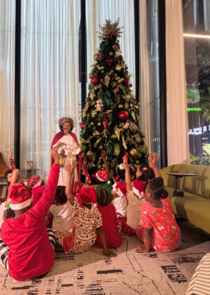 M&aacute;gica Navidad en Holiday Inn: &ldquo;Encendido de Esperanza&rdquo;