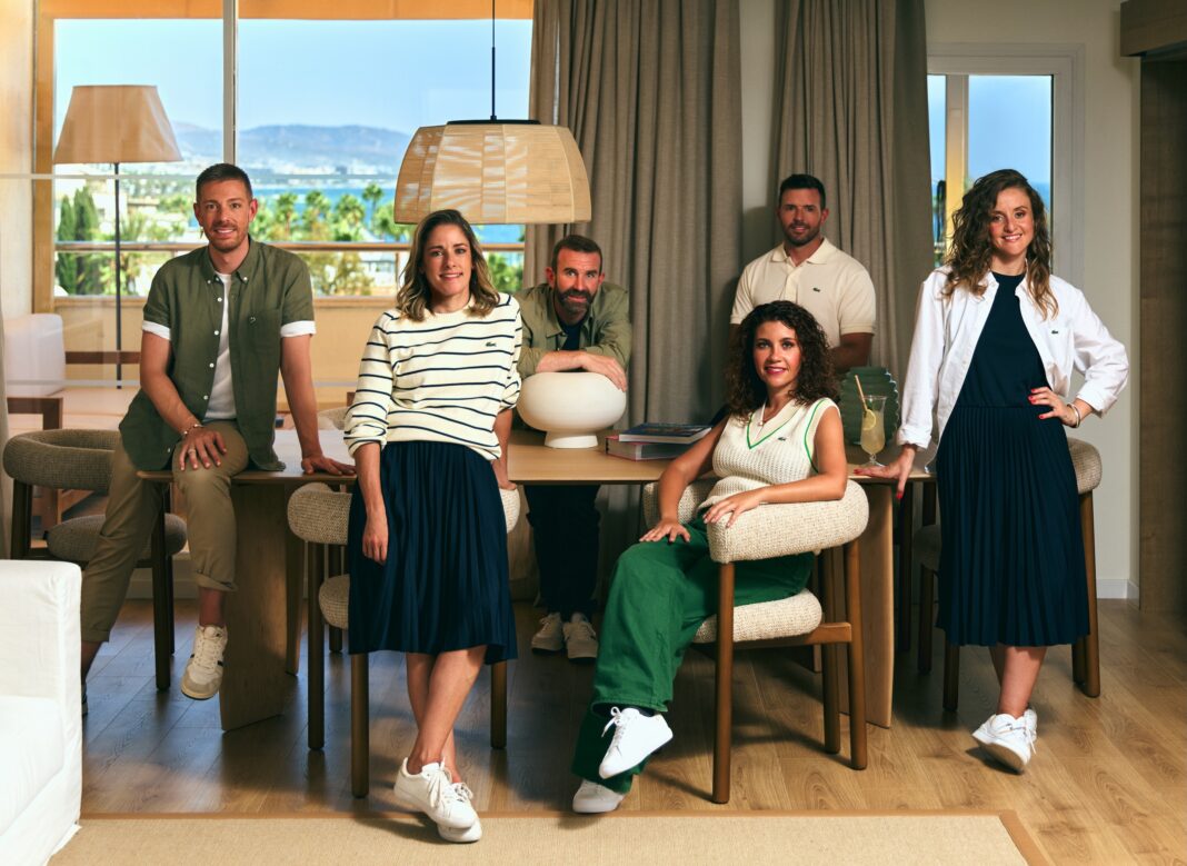 Me by Meliá y la icónica firma de moda francesa se han unido para fortalecer los valores que ambas marcas comparten, convirtiendo a los equipos de sus hoteles en embajadores a través de una nueva propuesta de uniformidad