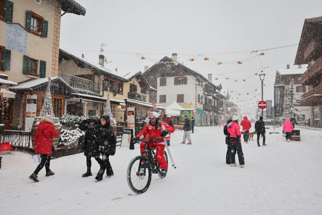 Goretti y Elli son las tormentas que en toda Europa interrumpieron el tráfico y crearon grandes problemas en estos días. Foto de la agencia Reuters.