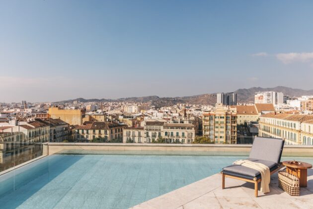 &bull; Ubicado junto a la Plaza de la Merced, ME M&aacute;laga redefine el lujo contempor&aacute;neo con una propuesta que celebra la creatividad y el alma mediterr&aacute;nea