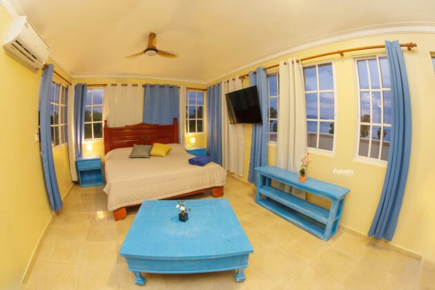 La Saladilla Beach Club