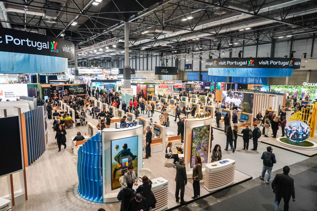 La Feria Internacional de Turismo registra en su primer día 52.000 profesionales, de los cuales 55% son internacionales.