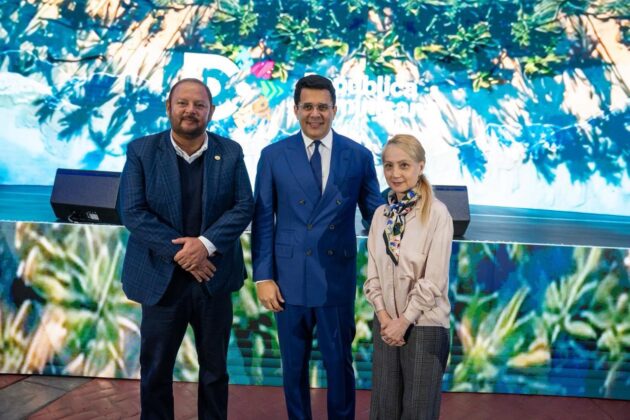 David Collado comparte con agentes de viaje de Guatemala