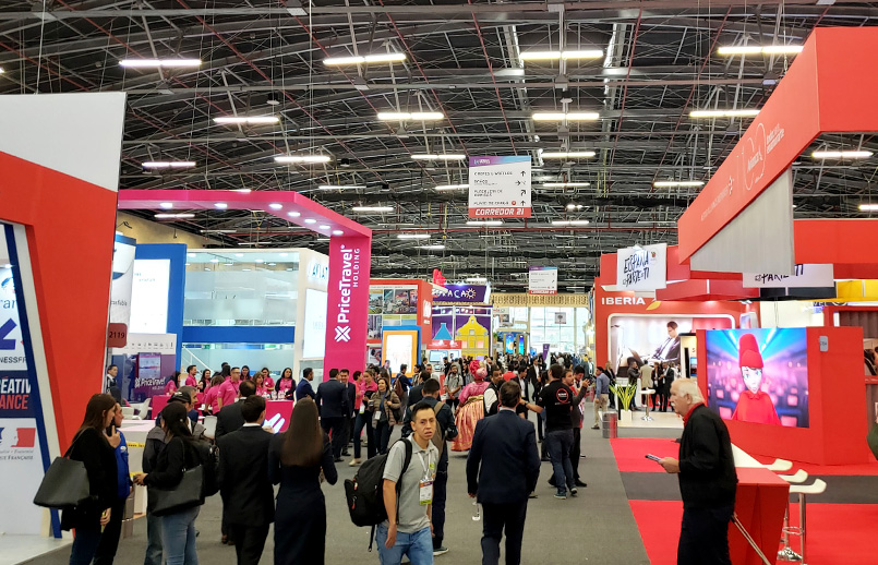 Tras la apertura formal a cargo de representantes del gremio y autoridades invitadas, la Vitrina abrió sus puertas para tres días intensos de actividades, conferencias, ruedas de negocio y encuentros uno a uno entre los principales actores del turismo colombiano e internacional.