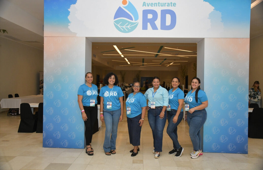 Equipo de Aventúrate RD que participará en Anato 2026