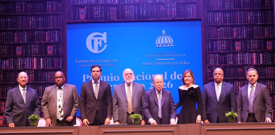 José Alcántara, Manuel Núñez, Roberto Salcedo, Pedro Vergés, José Luis Corripio, Ana Corripio, Daniel Balcárcel y Carlos Veitía.
