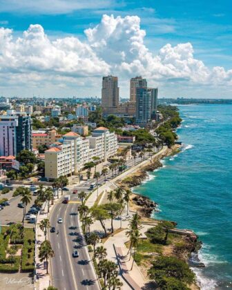 Vista del malec&oacute;n de Santo Domingo