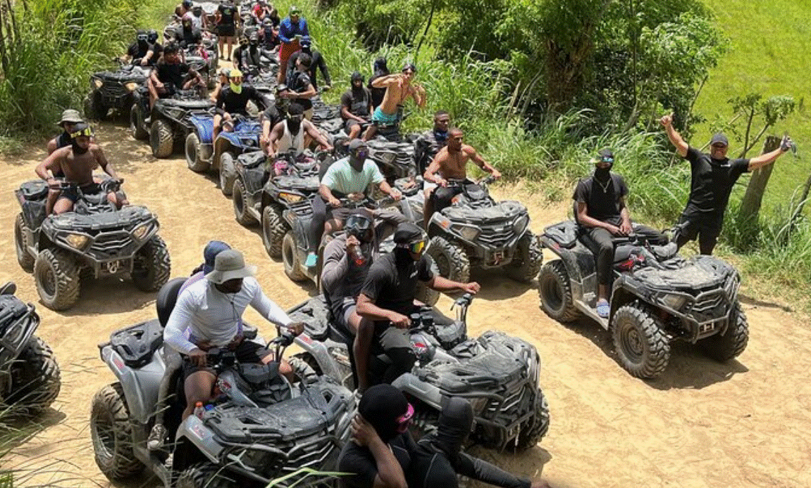 En los últimos años han proliferado las actividades de excursiones en vehículos 4x4 ue surcan ríos y arroyos sin reflamentaciones ambientales. 