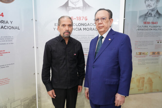 Juan Pablo Uribe y H&eacute;ctor Valdez Albizu.