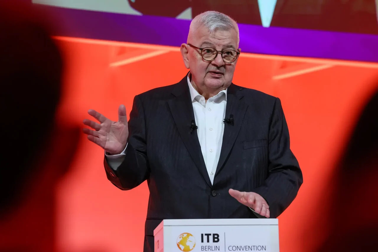 Joschka Fischer, exministro de Asuntos Exteriores alemán.