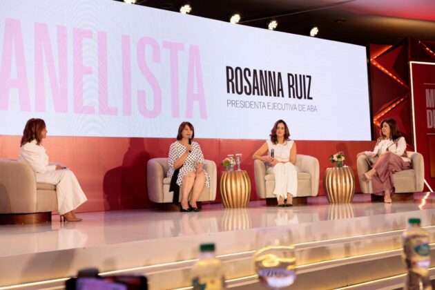 Primer panel Mujeres de Impacto de Asonahores