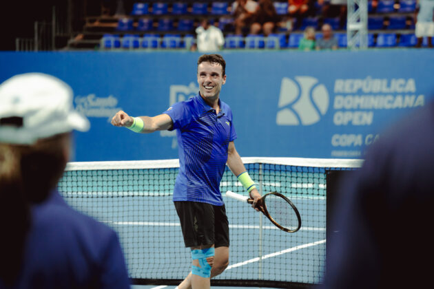 Roberto Bautista Agut fue el vencedor del duelo de la noche de este mi&eacute;rcoles en el Rep&uacute;blica Dominicana Open, Copa Cap Cana, superando a otro ex top ten del mundo, David Goffin.