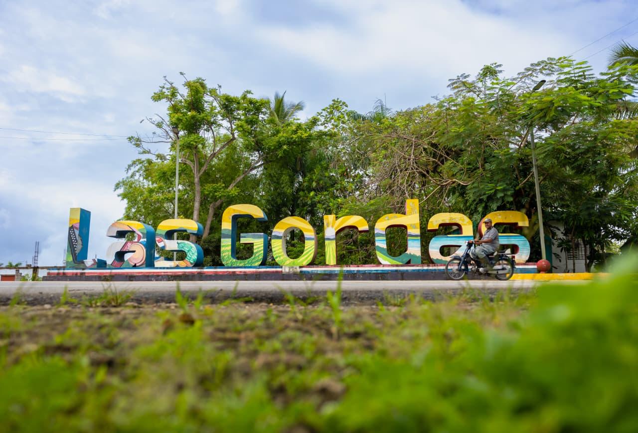 Mirador fotográfico en Comunidad de Las Gordas, provincia María Trinidad Sánchez