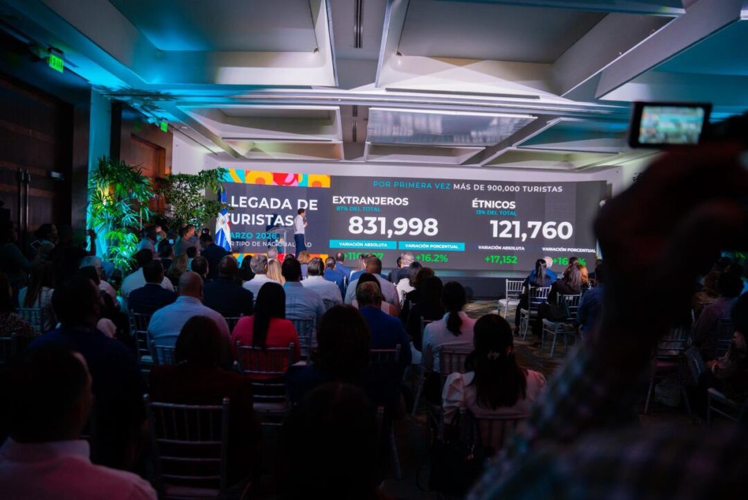 David Callado durante la presentación de los resultados del turismo en el primer trimestre del año