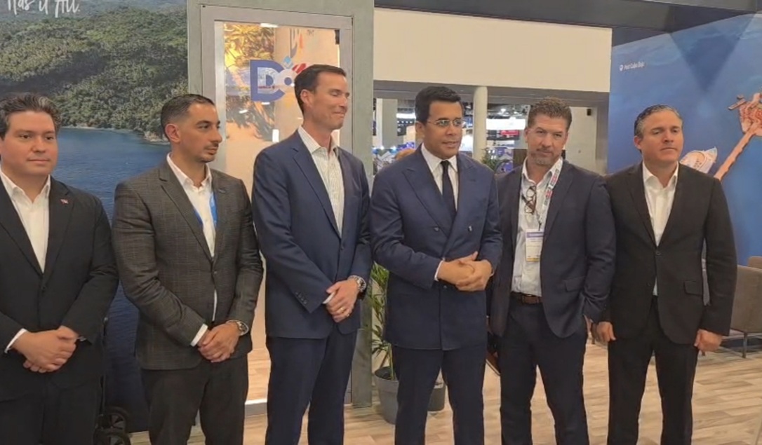 David Collado informó de la ratificación del acuerdo con Disney Cruise Line para que sus barcos toquen el puerto Taino Bay en Puerto Plata a partir de octubre, considerando el hecho como “una gran noticia”.