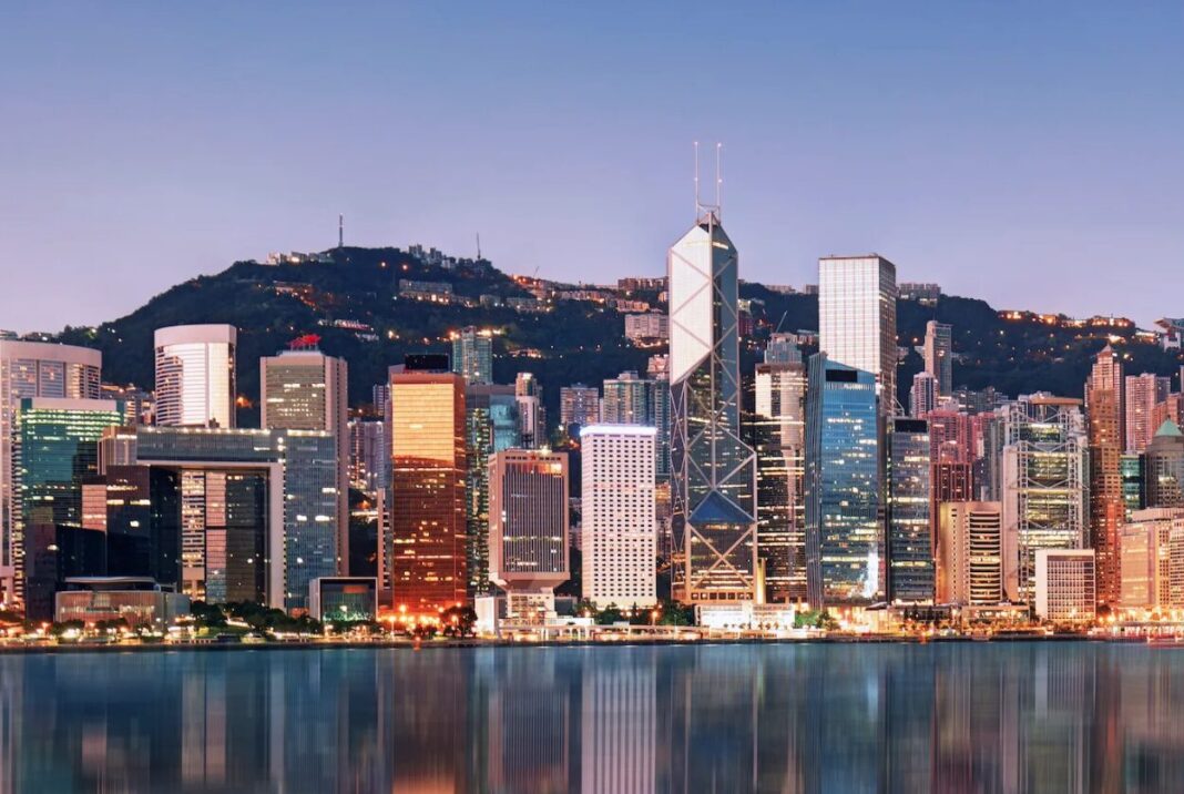 la industria de Viajes y Turismo de Hong Kong sigue siendo un pilar fundamental de su economía