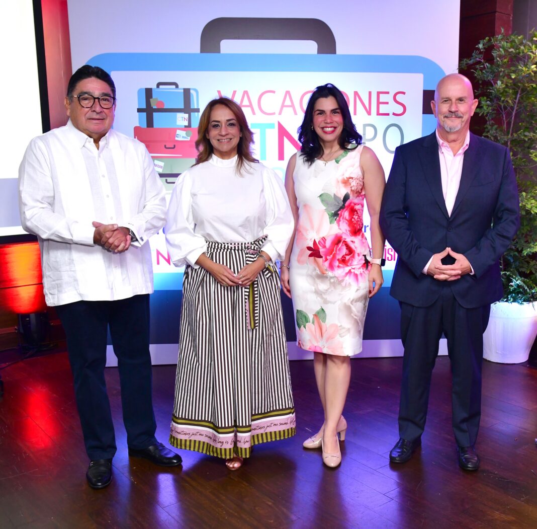 Miguel Calzada, Aguie Lendor, Yudit García y Tony Chaves