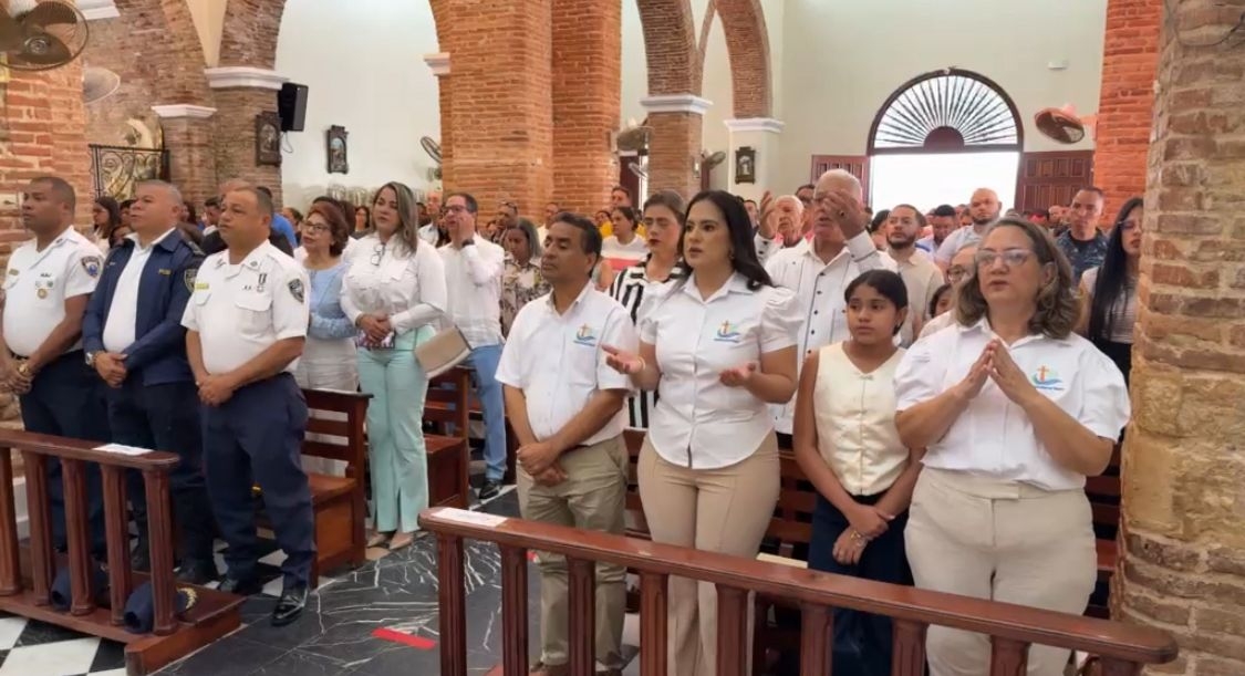 Santo Cerro Tours busca capitalizar este legado histórico que incluye los primeros bautizos realizados en el Nuevo Mundo, la construcción de una de las primeras catedrales y el establecimiento del primer Santuario Mariano de América.